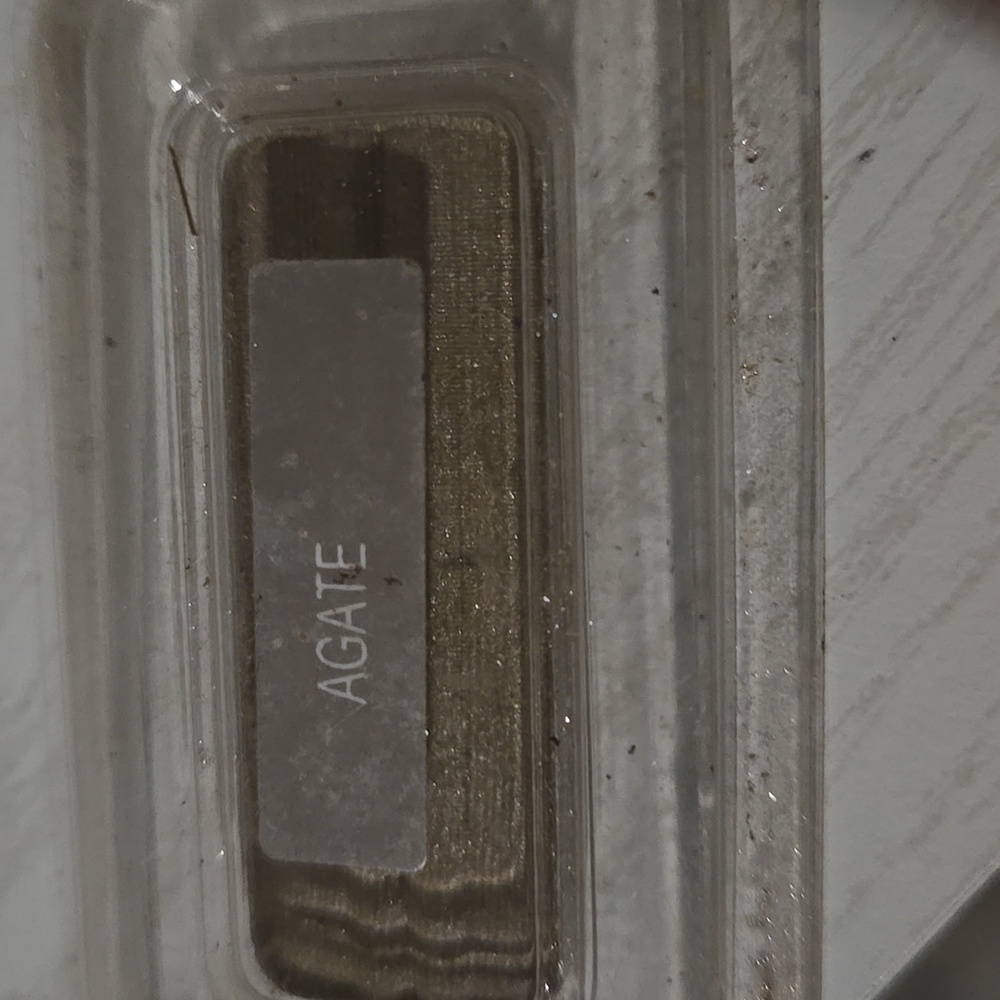 Agate LA PRAIRIE New Eyeshadow 💖💖💖💖 - Picture 3 of 3